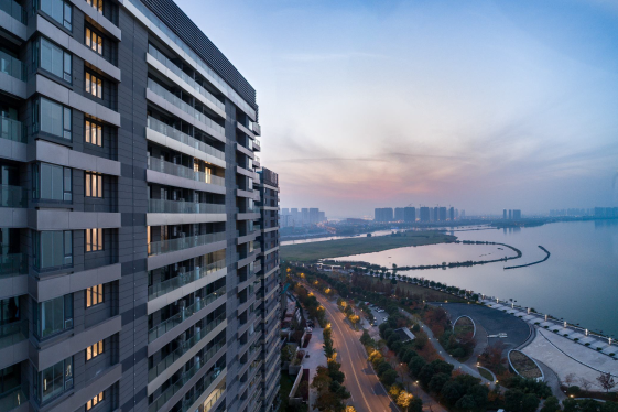 鉑悅犀湖（中國(guó)土木工程詹天佑獎(jiǎng)優(yōu)秀住宅小區(qū)金獎(jiǎng)，全國(guó)用戶(hù)滿(mǎn)意工程）